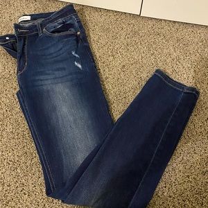 Dark wash Kancan jeans